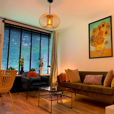 Wilde Moeflon, Geniet De Vrije Natuur!