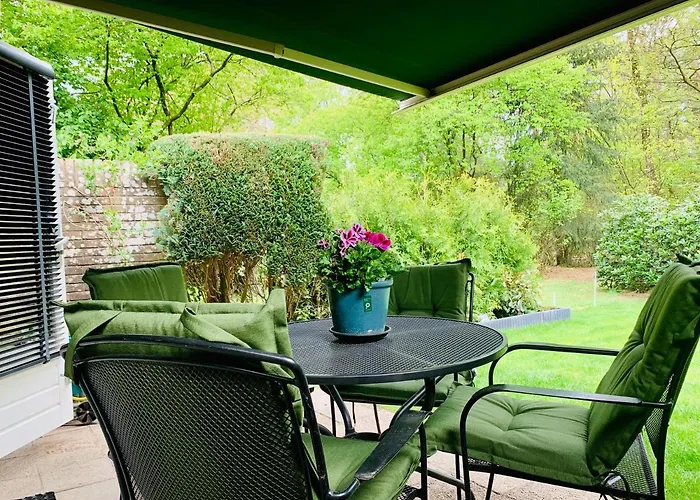 Wilde Moeflon, Geniet De Vrije Natuur! *